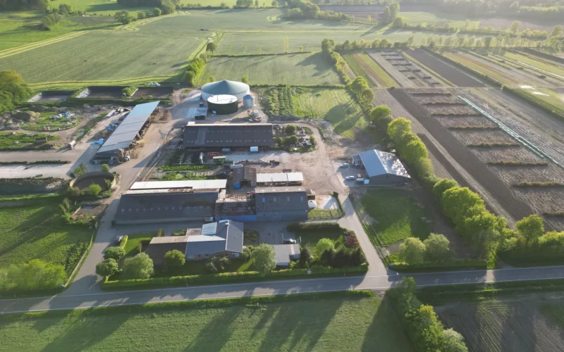 Drohnenbild des Hof Hollings